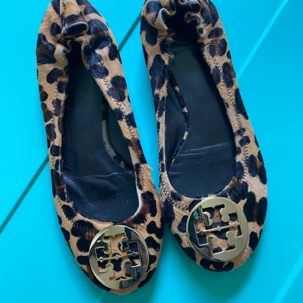 Tory Burch Reva leopard flats